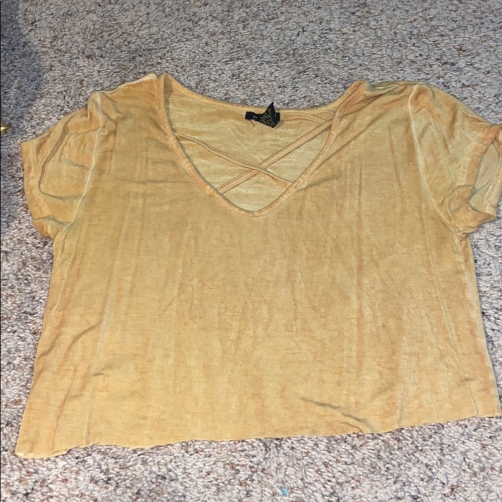 crop top